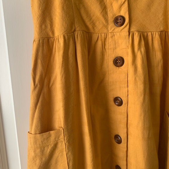 Yellow Button-Up Sundress 🌞 - Picture 6 of 11